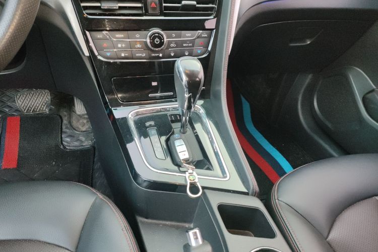 启辰T70 2019款 2.0L CVT睿享版 国V局部细节18