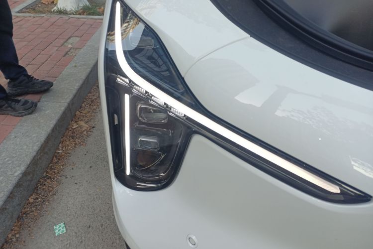 智己汽车 智己LS6 2026款 纯电 Max车身外观8