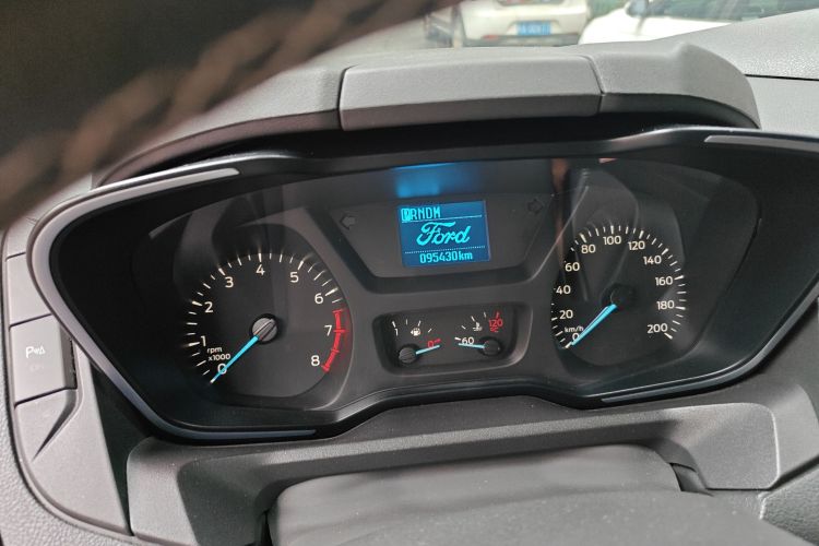 福特 途睿欧 2017款 2.0T 自动精睿版中控内饰15