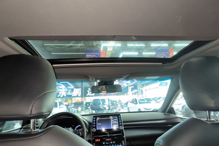 丰田 亚洲龙 2019款 2.0L 进取版 国VI中控内饰22