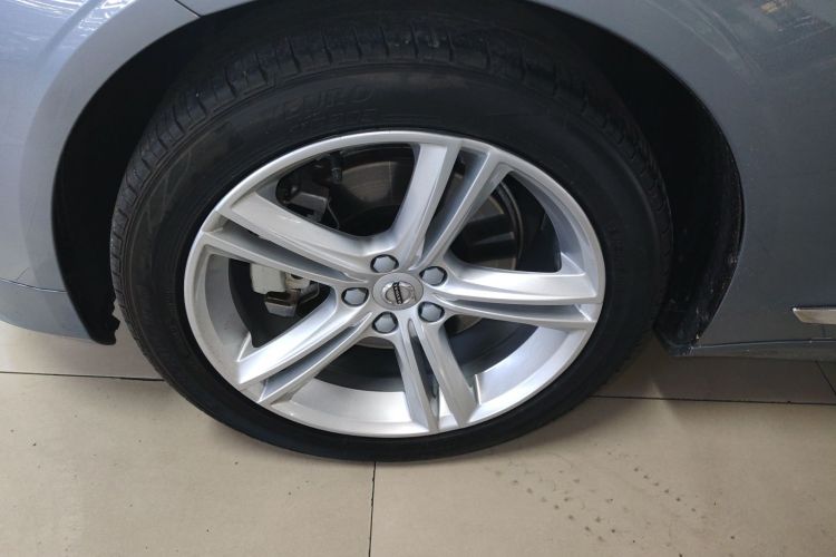 沃尔沃S90 2019款 T5 智逸版车身外观6007