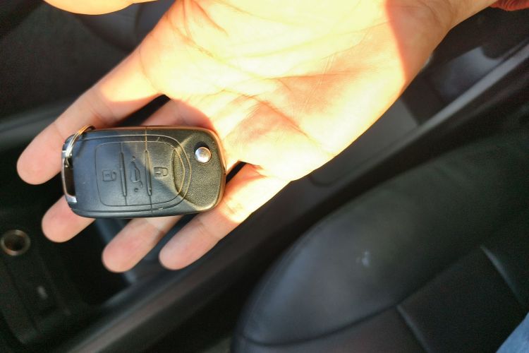 五菱汽车 五菱宏光S3 2019款 1.5L 手动标准型 国VI中控内饰11