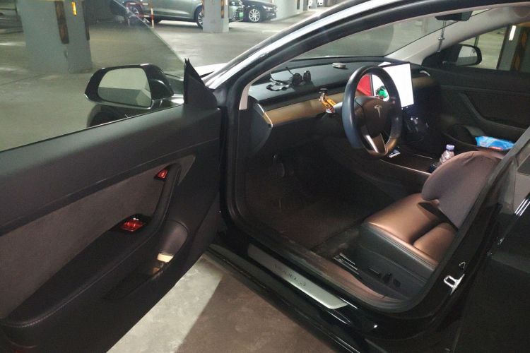 特斯拉 Model 3 2020款 标准续航后驱升级版中控内饰20