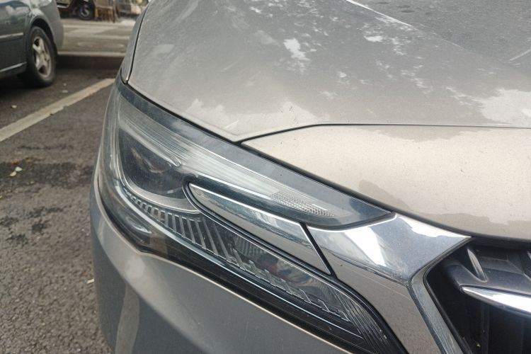 别克GL6 2018款 18T 6座豪华型车身外观8