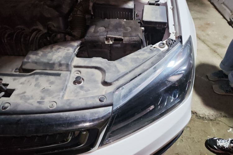 吉利汽车 帝豪 2018款 1.5L CVT向上互联版局部细节9007