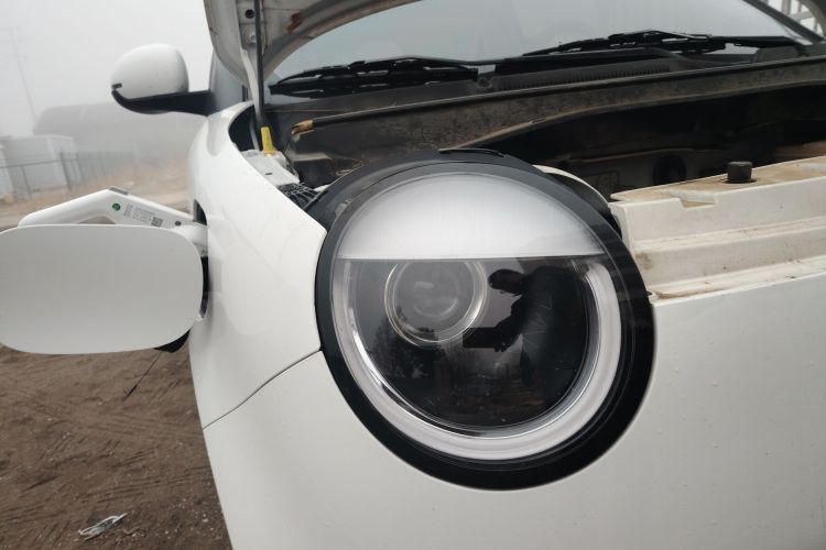 长安启源 长安Lumin 2024款 205km 橙风版车身外观8