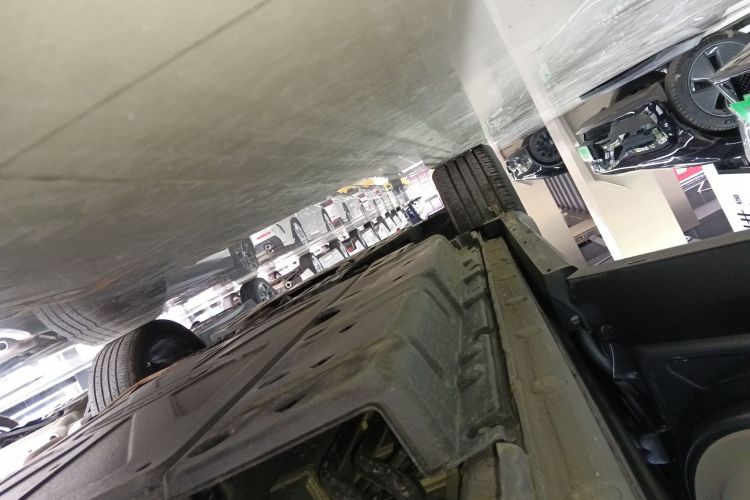 比亚迪 宋PLUS新能源 2023款 冠军版 DM-i 150KM 旗舰PLUS 5G局部细节9002