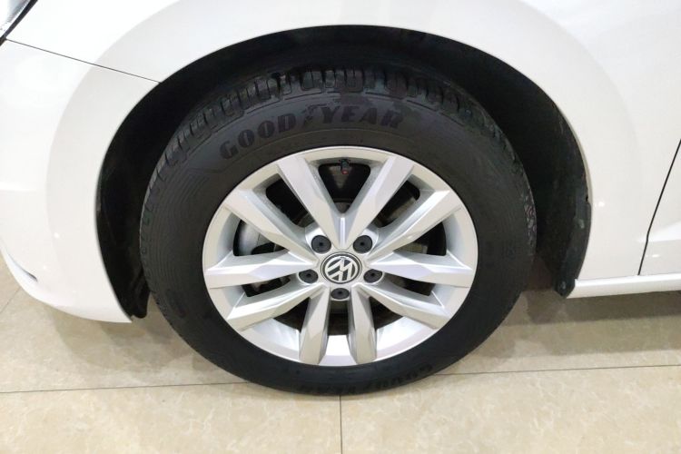 大众 2018款 途安L 280TSI DSG舒适版 7座 国V车身外观6007