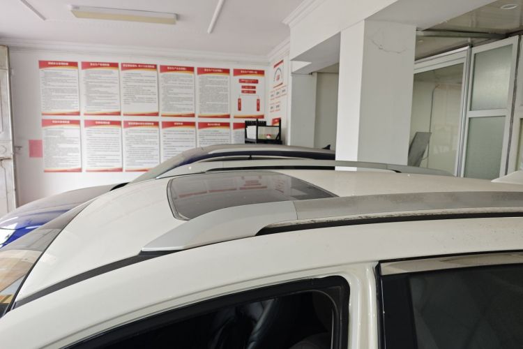 广汽传祺 传祺GS4 2017款 235T G-DCT两驱精英版局部细节57