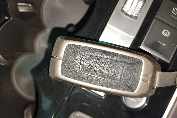 大众 途锐 2019款 2.0TSI 锐翼版 国VI中控内饰11