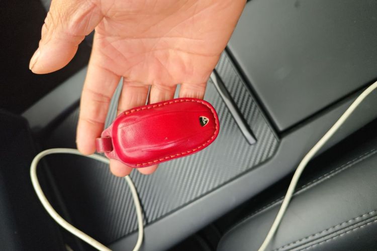 特斯拉 2017款 Model S 75D 标准续航版中控内饰11