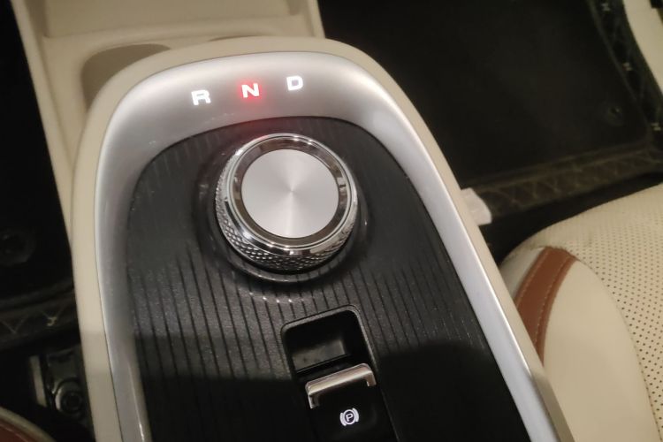 欧拉好猫 2022款 莫兰迪版 400km标准续航 尊贵型 磷酸铁锂局部细节18