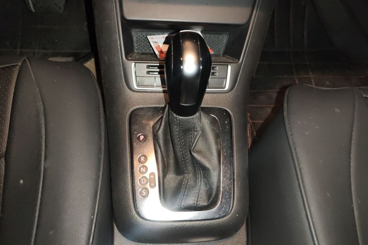 大众 途观 2013款 1.8TSI 自动两驱风尚版局部细节18