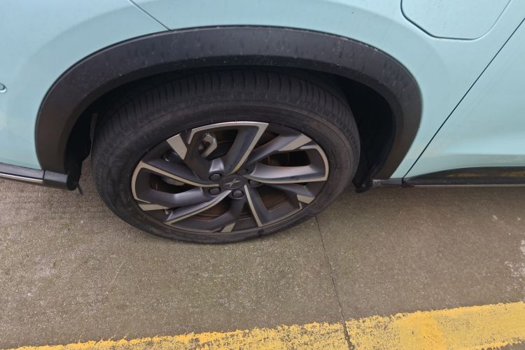 小鹏G3 2022款 G3i 520N+车身外观6007