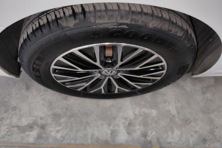 大众 速腾 2020款 280TSI DSG舒适型 国VI车身外观6008