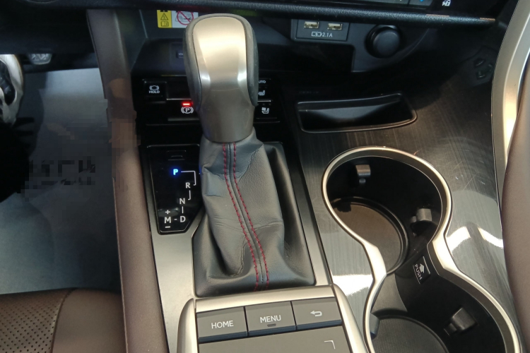 雷克萨斯RX 2020款 300 四驱典雅版 国VI中控内饰18