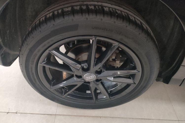 奥迪Q2L 2020款 35 TFSI 进取动感型车身外观6003