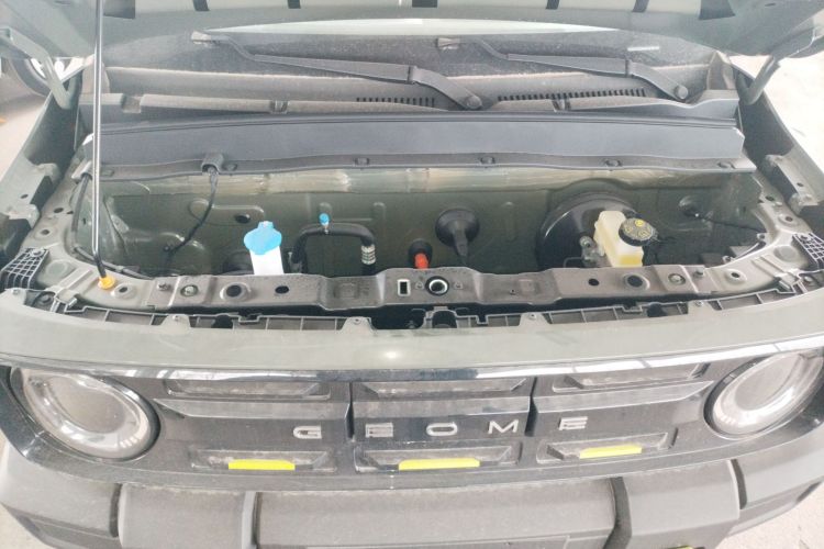 吉利银河 2025款 210km 熊猫骑士机舱底盘24