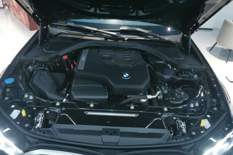 宝马3系 2023款 325Li M运动套装局部细节24