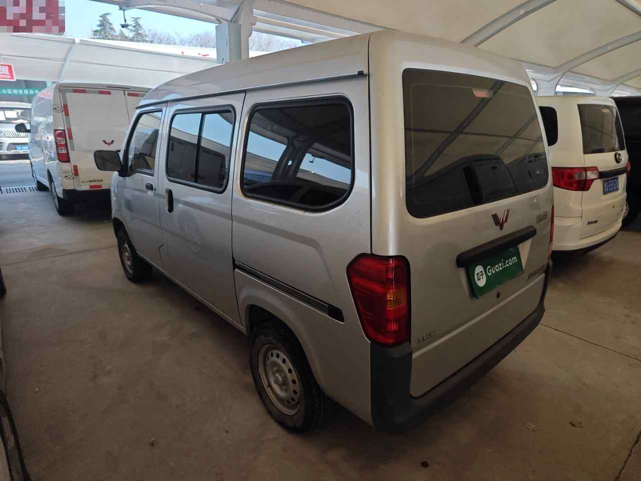 五菱汽车 五菱之光 2023款 1.5L 实用型 5/7座(3)