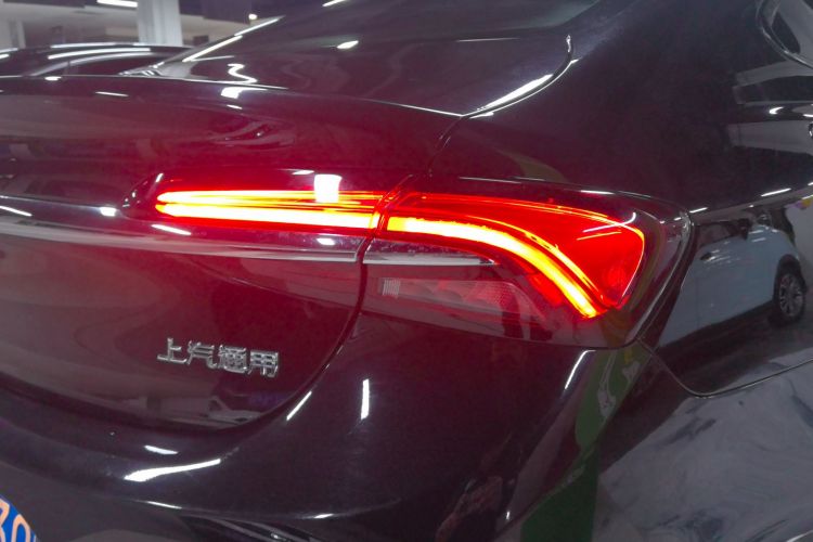 别克 君越 2021款 652T 豪华型车身外观6006