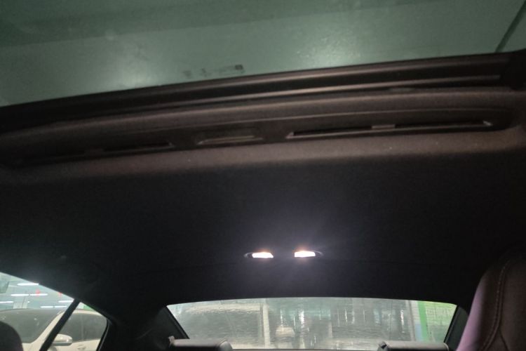 别克 君威 2017款 GS 28T 尊贵型中控内饰22