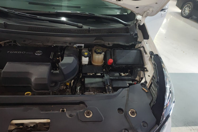 别克GL8 2023款 陆上公务舱 智享型机舱底盘26