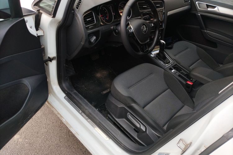 大众 高尔夫 2020款 挚爱版 280TSI DSG舒适型中控内饰7003