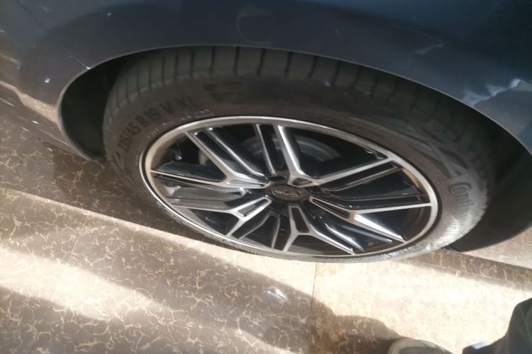 比亚迪 海豹 2025款 650长续航版车身外观6008