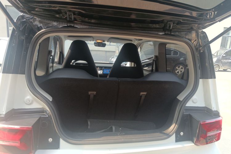 五菱汽车 宏光MINIEV 2022款 GAMEBOY 200km 玩咖款 磷酸铁锂机舱底盘23