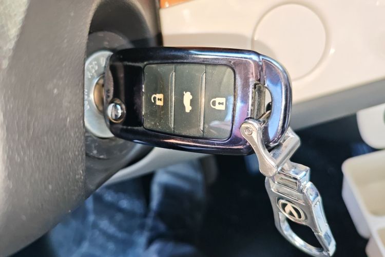 长安启源 长安Lumin 2024款 130km 清悦款中控内饰11