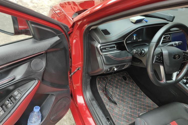 思皓A5 2021款 1.5T CVT尊贵智联型中控内饰20