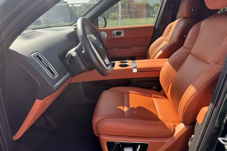 理想汽车 理想L9 2022款 Max局部细节19