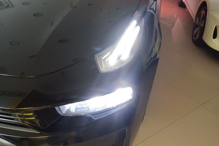 领克03 2022款 03+ 2.0TD 自动驭风版局部细节36