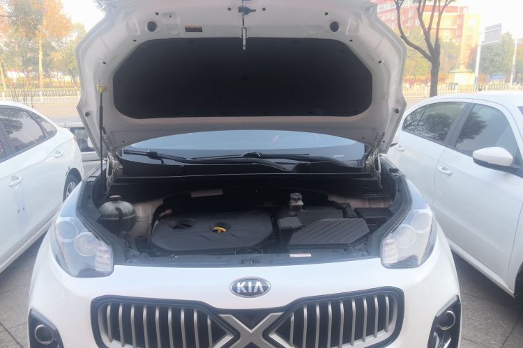 起亚KX5 2016款 2.0L 自动两驱GL机舱底盘24