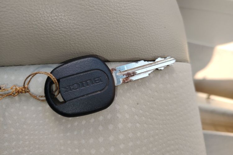 别克 凯越 2015款 1.5L 自动经典型中控内饰11