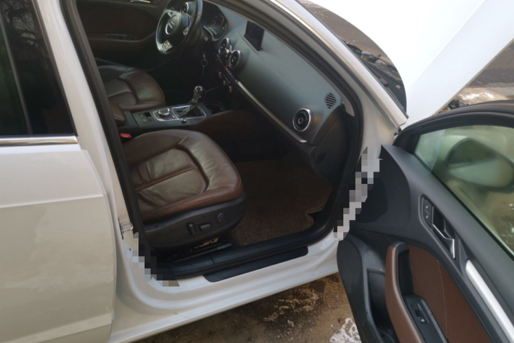 奥迪A3 2014款 Sportback 35 TFSI 自动舒适型局部细节9005