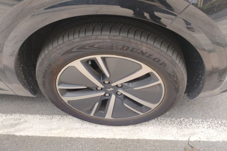 理想汽车 理想L6 2024款 Pro车身外观6007