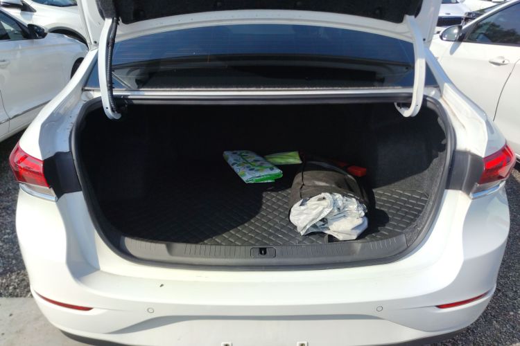 别克 英朗 2021款 改款 典范 1.5L 自动精英型局部细节23