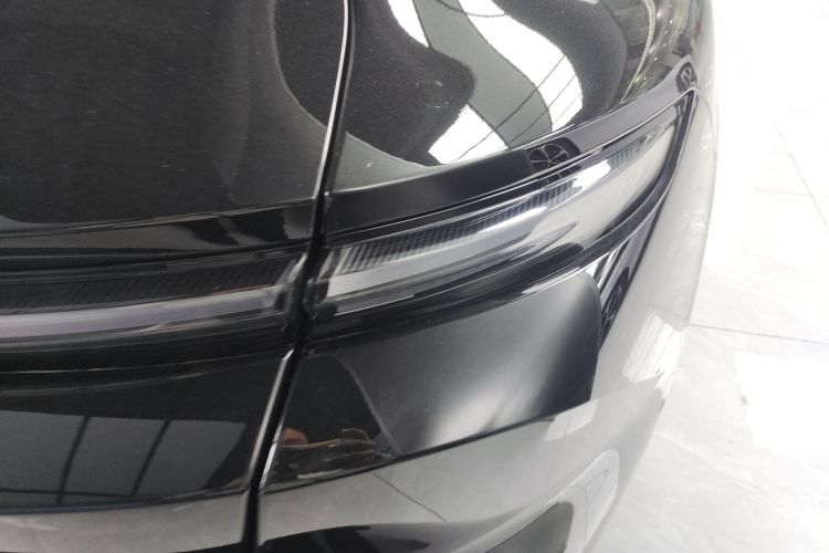 蔚来ET5T 2024款 100kWh Touring车身外观9