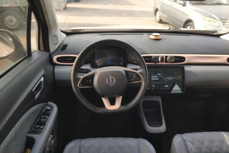 零跑汽车 零跑T03 2021款 400舒享版中控内饰13