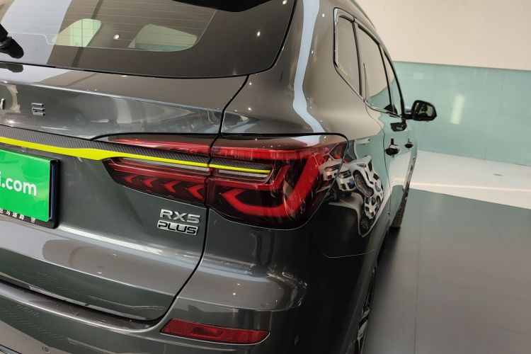 荣威RX5 2021款 PLUS 330TGI 自动国潮智臻版车身外观9