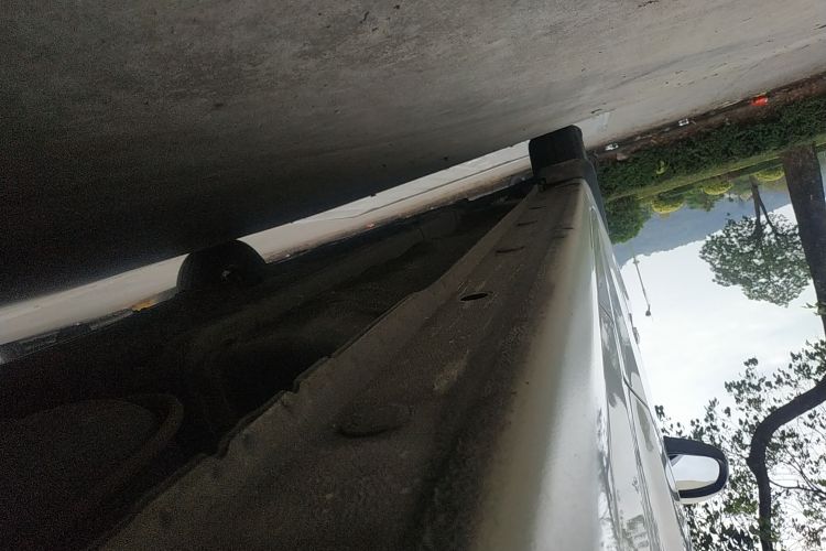 现代 瑞纳 2014款 1.4L 自动智能型GLS局部细节9002