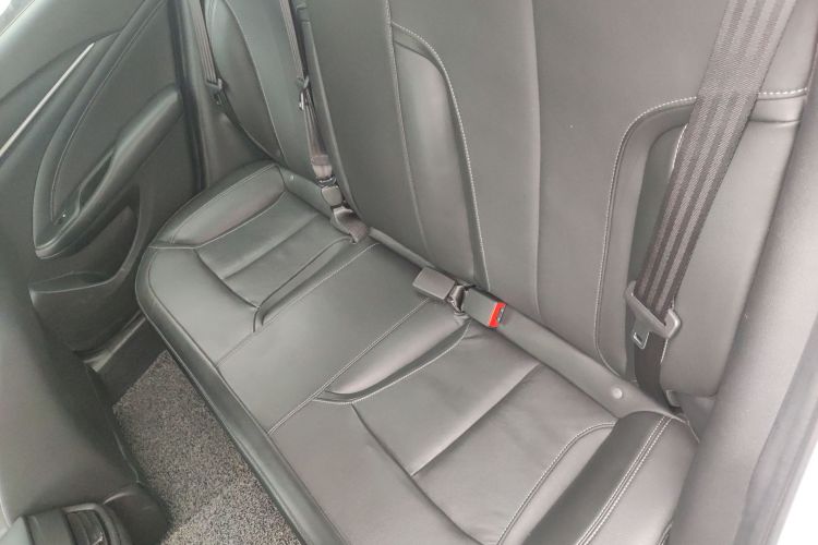 别克 英朗 2016款 15N 自动豪华型中控内饰21