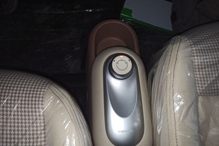 五菱汽车 宏光MINIEV 2025款 四门版 进阶款局部细节18