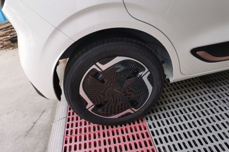 东风纳米 纳米01 2024款 焕新版 330 Plus智+车身外观6008