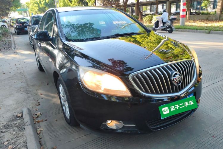 别克 英朗 2013款 GT 1.6L 自动时尚版车身外观3