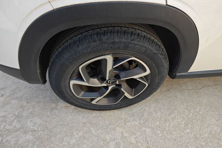 雪铁龙C3-XR 2019款 230THP DCT ORIGINS百年臻享版车身外观6008