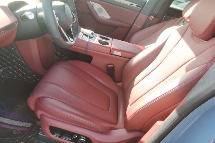 鸿蒙智行 智界R7 2025款 增程 251km Pro中控内饰19