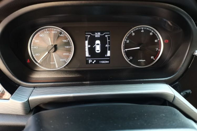 奇瑞 艾瑞泽5 2021款 PRO 1.5L CVT青春版中控内饰15